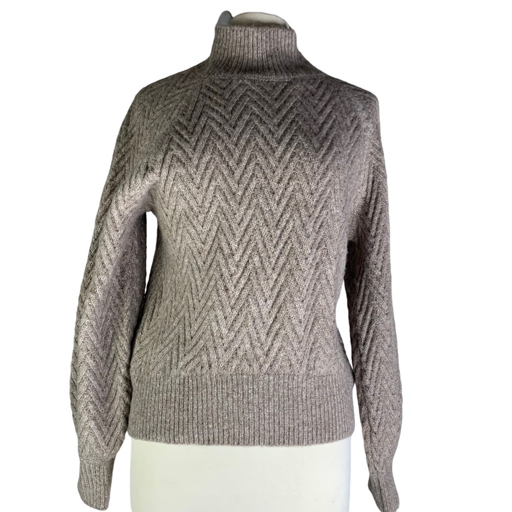 Abercrombie & Fitch Taupe Beige Open Weave Long Dolan Sleeve Sweater Size Small